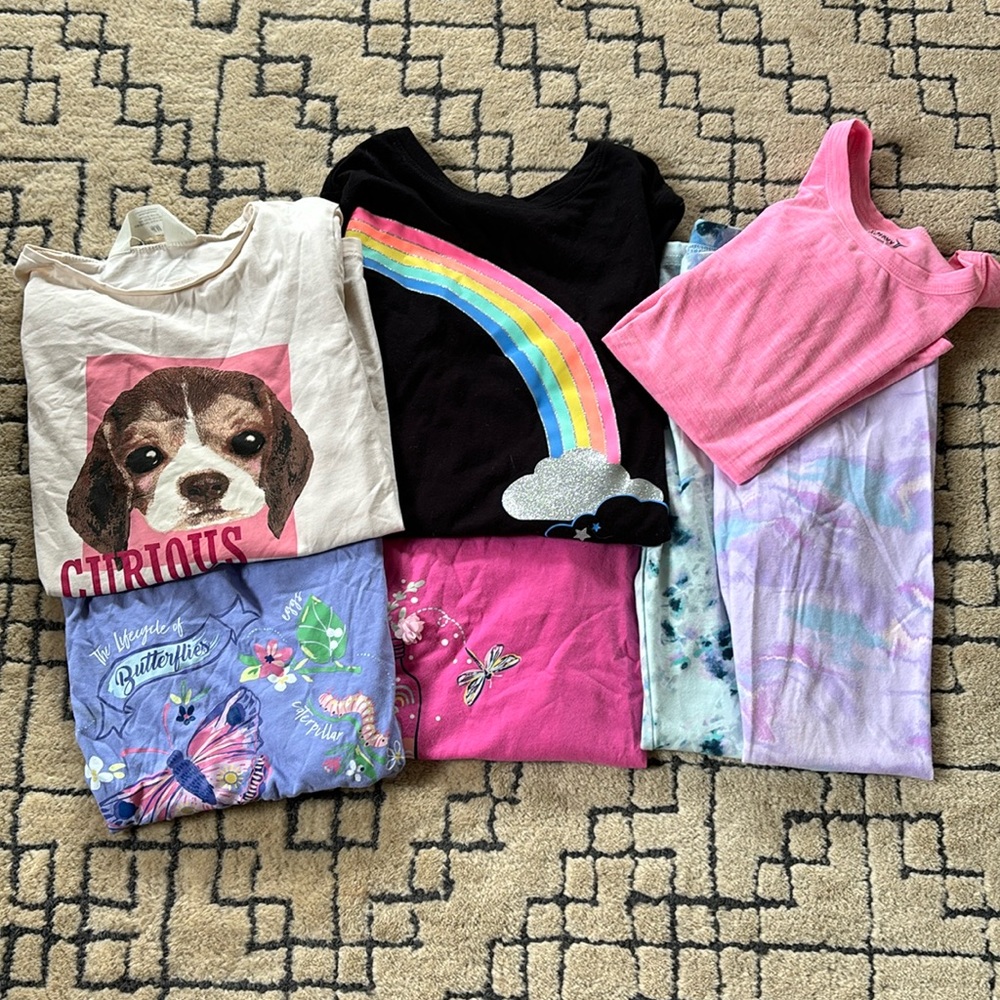 Girls clothing bundle Size Medium - 7 pieces
